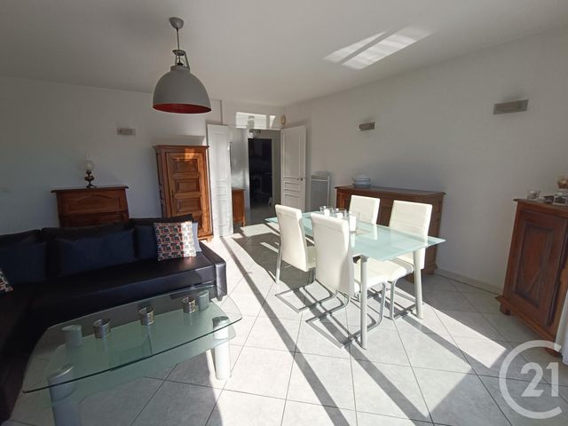 Appartement T4 à vendre - 4 pièces - 94,36 m2 - Marseille - 13011 - PROVENCE-ALPES-COTE-D-AZUR