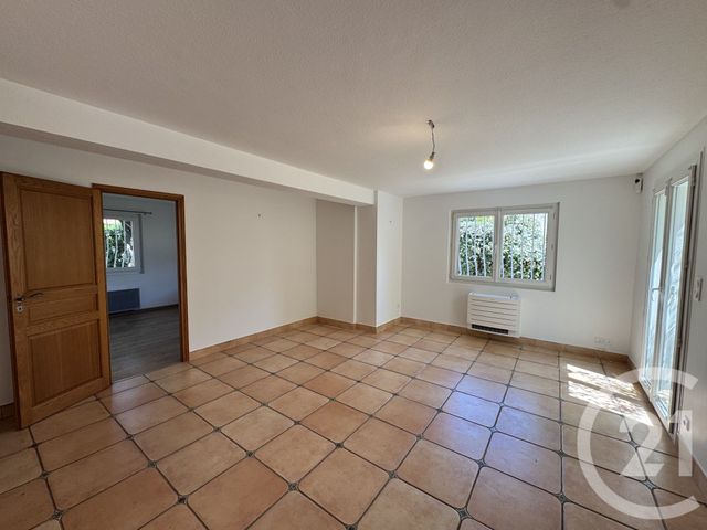 Appartement T2 &agrave; louer - 2 pi&egrave;ces - 66,74 m2 - Marseille - 13012 - PROVENCE-ALPES-COTE-D-AZUR
