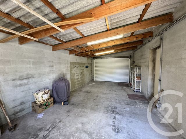 Appartement T3 &agrave; louer - 3 pi&egrave;ces - 73,39 m2 - Marseille - 13012 - PROVENCE-ALPES-COTE-D-AZUR