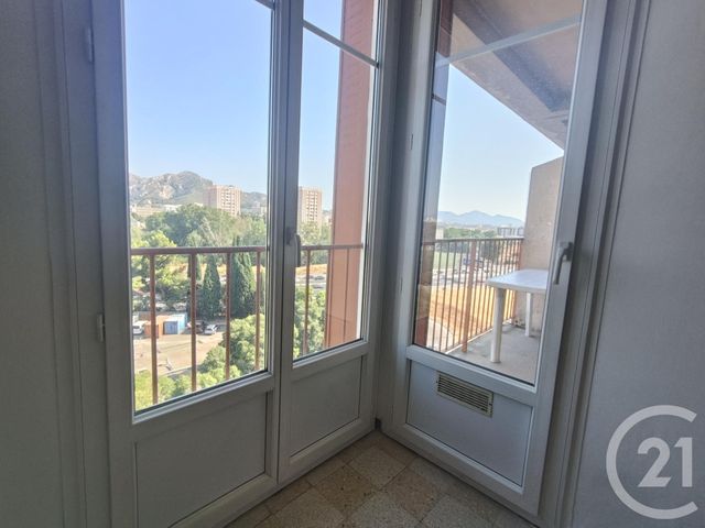 Appartement T3 à vendre - 3 pièces - 57,28 m2 - Marseille - 13011 - PROVENCE-ALPES-COTE-D-AZUR