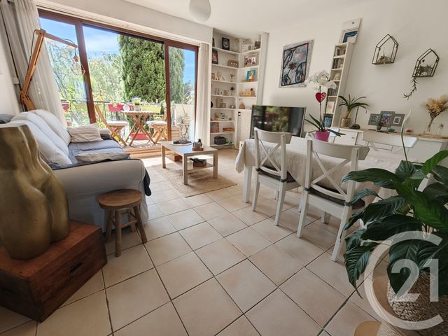 Appartement T4 &agrave; vendre - 4 pi&egrave;ces - 81,16 m2 - Marseille - 13012 - PROVENCE-ALPES-COTE-D-AZUR