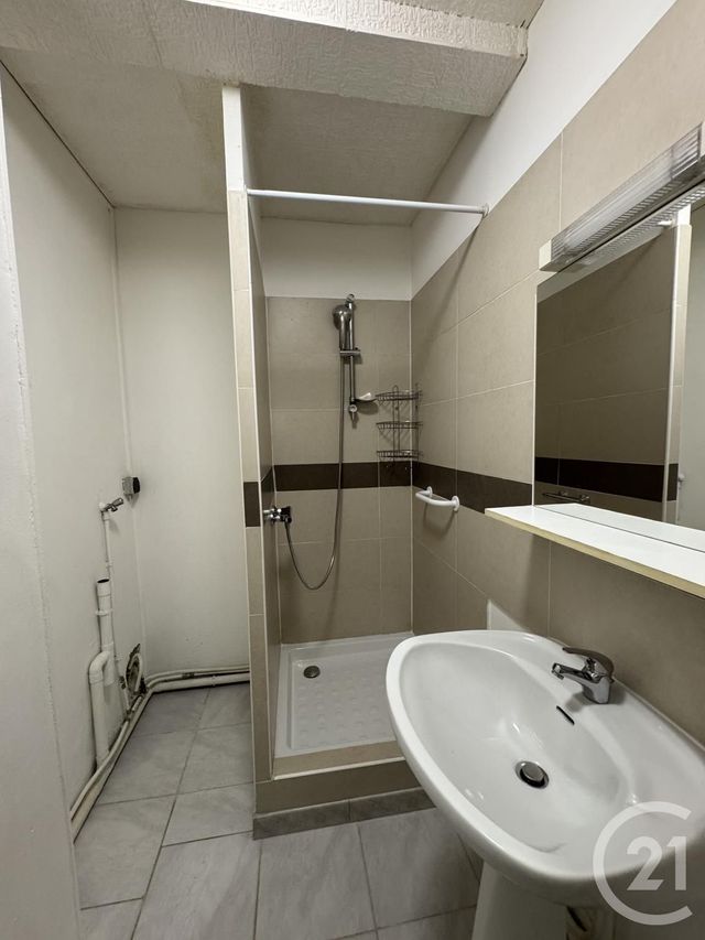 Appartement T2 à louer - 2 pièces - 29,26 m2 - Marseille - 13010 - PROVENCE-ALPES-COTE-D-AZUR