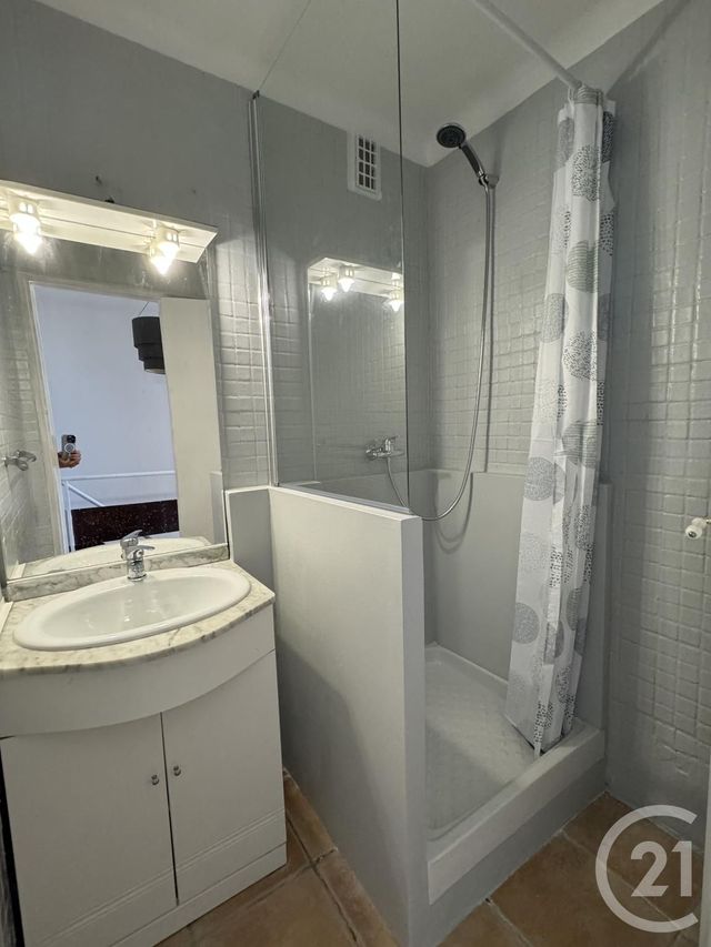 Appartement T2 à louer - 2 pièces - 43,08 m2 - Marseille - 13004 - PROVENCE-ALPES-COTE-D-AZUR