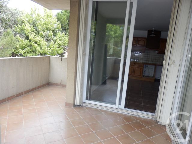 Appartement T3 &agrave; louer - 3 pi&egrave;ces - 64,50 m2 - Marseille - 13012 - PROVENCE-ALPES-COTE-D-AZUR