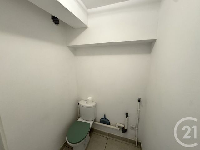 Appartement T2 &agrave; louer - 2 pi&egrave;ces - 59,52 m2 - Marseille - 13012 - PROVENCE-ALPES-COTE-D-AZUR