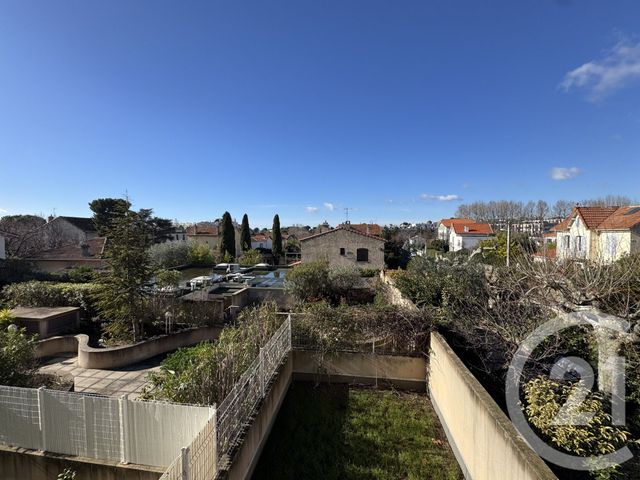 Appartement T2 &agrave; louer - 2 pi&egrave;ces - 59,52 m2 - Marseille - 13012 - PROVENCE-ALPES-COTE-D-AZUR