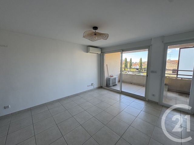 Appartement T2 &agrave; louer - 2 pi&egrave;ces - 59,52 m2 - Marseille - 13012 - PROVENCE-ALPES-COTE-D-AZUR