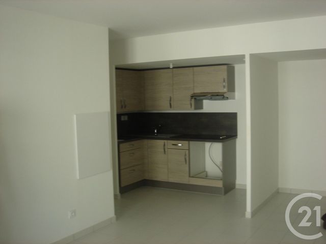 Appartement T3 &agrave; louer - 3 pi&egrave;ces - 60,30 m2 - Marseille - 13012 - PROVENCE-ALPES-COTE-D-AZUR