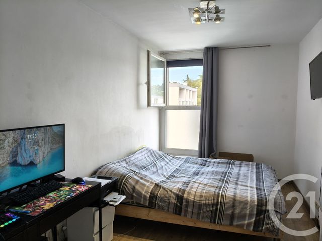 Appartement F3 &agrave; vendre - 4 pi&egrave;ces - 70 m2 - Marseille - 13012 - PROVENCE-ALPES-COTE-D-AZUR