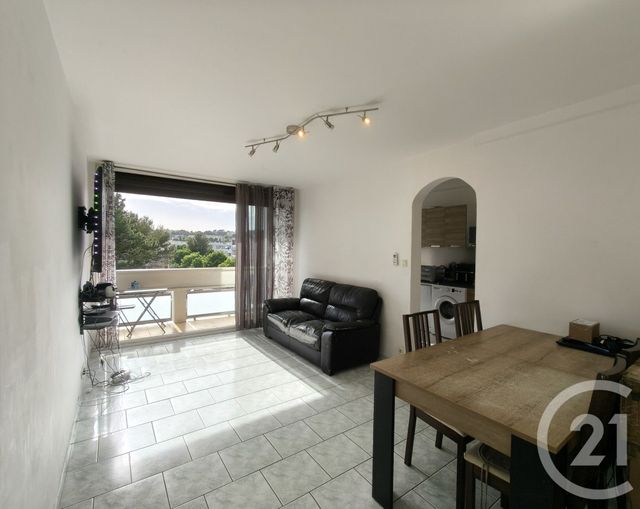 Appartement F3 &agrave; vendre - 4 pi&egrave;ces - 70 m2 - Marseille - 13012 - PROVENCE-ALPES-COTE-D-AZUR