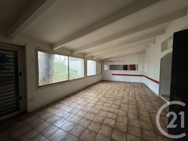 Local commercial à louer - 198.59 m2 - 13 - Bouches-du-Rhone