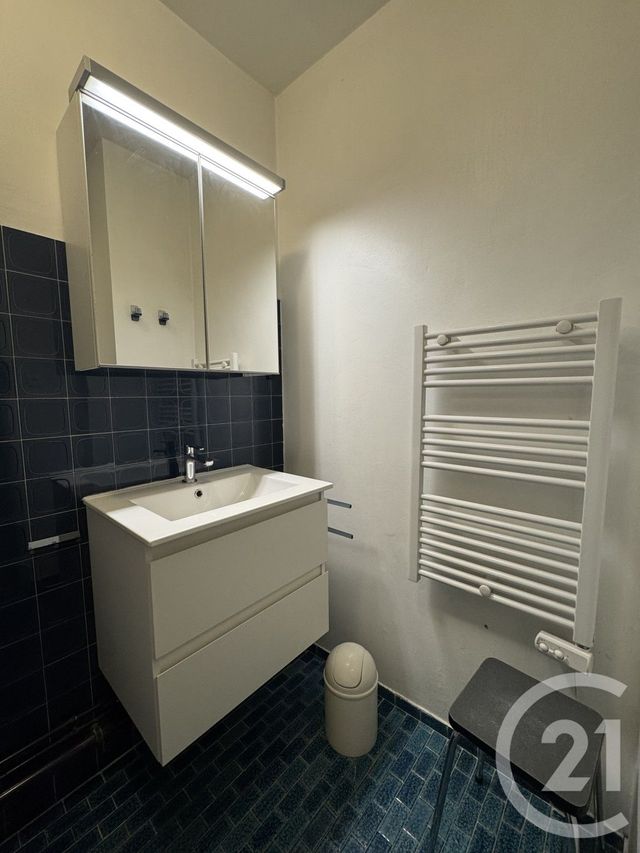 Appartement Studio &agrave; louer - 1 pi&egrave;ce - 16,07 m2 - Marseille - 13004 - PROVENCE-ALPES-COTE-D-AZUR