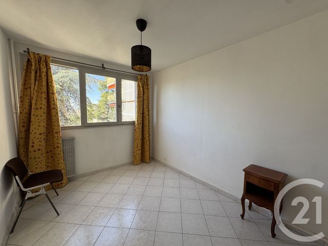 Appartement T2 &agrave; louer - 2 pi&egrave;ces - 54,54 m2 - Marseille - 13010 - PROVENCE-ALPES-COTE-D-AZUR