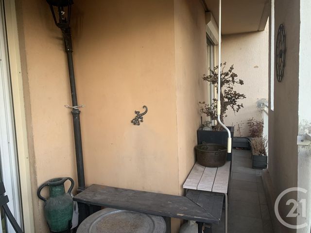 Appartement T4 &agrave; louer - 4 pi&egrave;ces - 78,70 m2 - Marseille - 13012 - PROVENCE-ALPES-COTE-D-AZUR