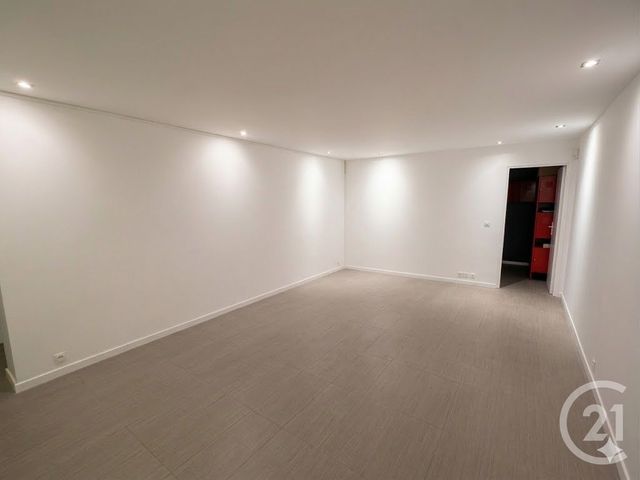 Maison &agrave; louer - 5 pi&egrave;ces - 158,14 m2 - Marseille - 13012 - PROVENCE-ALPES-COTE-D-AZUR