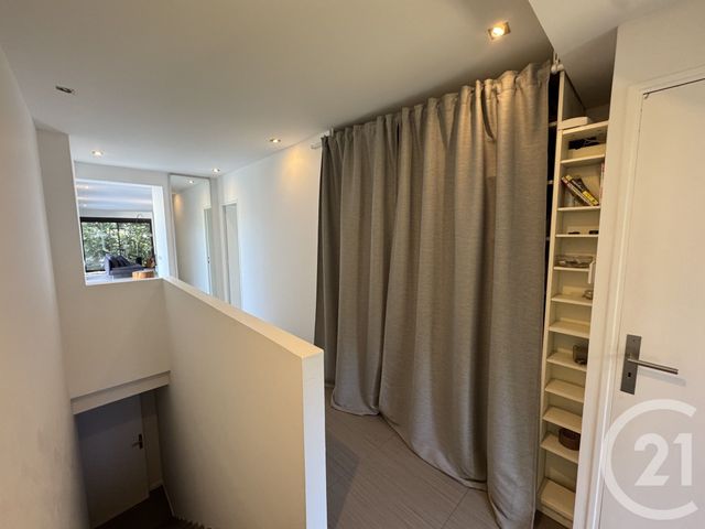 Maison &agrave; louer - 5 pi&egrave;ces - 158,14 m2 - Marseille - 13012 - PROVENCE-ALPES-COTE-D-AZUR