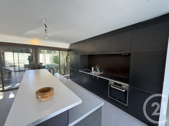 Maison &agrave; louer - 5 pi&egrave;ces - 158,14 m2 - Marseille - 13012 - PROVENCE-ALPES-COTE-D-AZUR