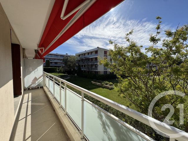 Appartement T2 &agrave; louer - 2 pi&egrave;ces - 55,69 m2 - Marseille - 13012 - PROVENCE-ALPES-COTE-D-AZUR