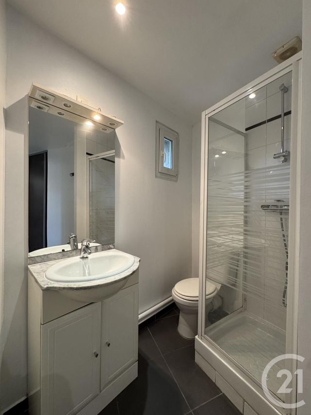 Appartement T1 &agrave; louer - 1 pi&egrave;ce - 23,68 m2 - Marseille - 13011 - PROVENCE-ALPES-COTE-D-AZUR