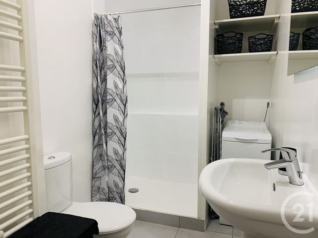 Appartement Studio &agrave; louer - 1 pi&egrave;ce - 33,87 m2 - Marseille - 13005 - PROVENCE-ALPES-COTE-D-AZUR