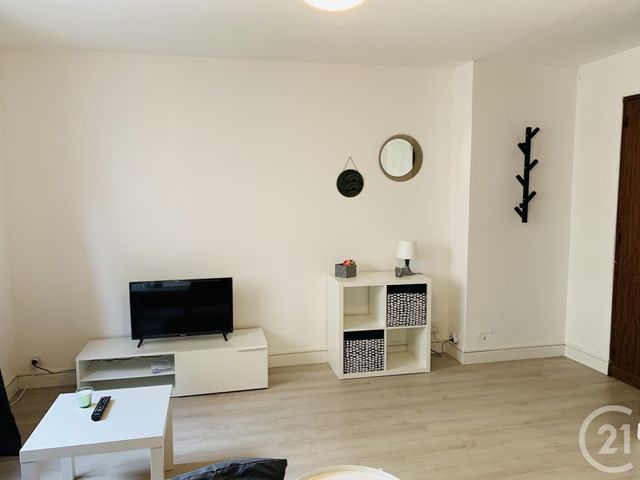 Appartement Studio &agrave; louer - 1 pi&egrave;ce - 33,87 m2 - Marseille - 13005 - PROVENCE-ALPES-COTE-D-AZUR