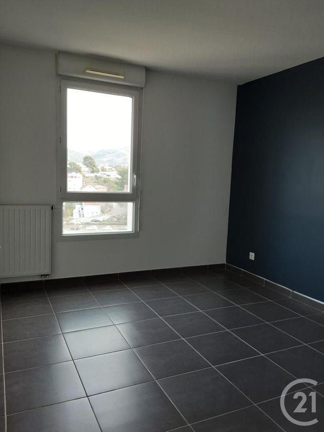 Appartement T3 &agrave; louer - 3 pi&egrave;ces - 57,36 m2 - Marseille - 13012 - PROVENCE-ALPES-COTE-D-AZUR