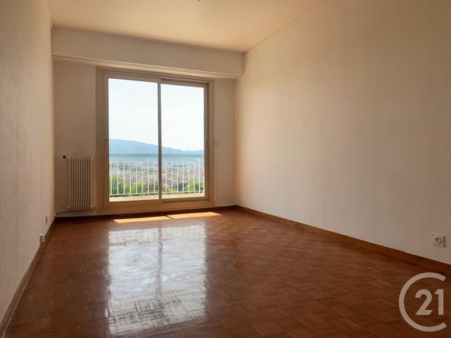 Appartement T4 &agrave; louer - 4 pi&egrave;ces - 84,67 m2 - Marseille - 13004 - PROVENCE-ALPES-COTE-D-AZUR