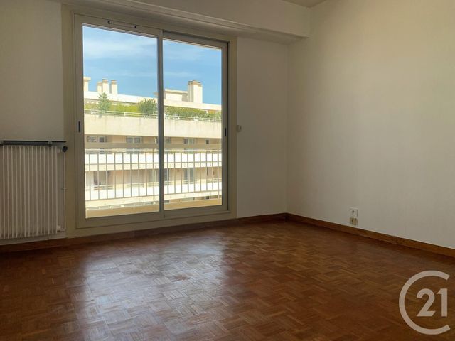 Appartement T4 &agrave; louer - 4 pi&egrave;ces - 84,67 m2 - Marseille - 13004 - PROVENCE-ALPES-COTE-D-AZUR