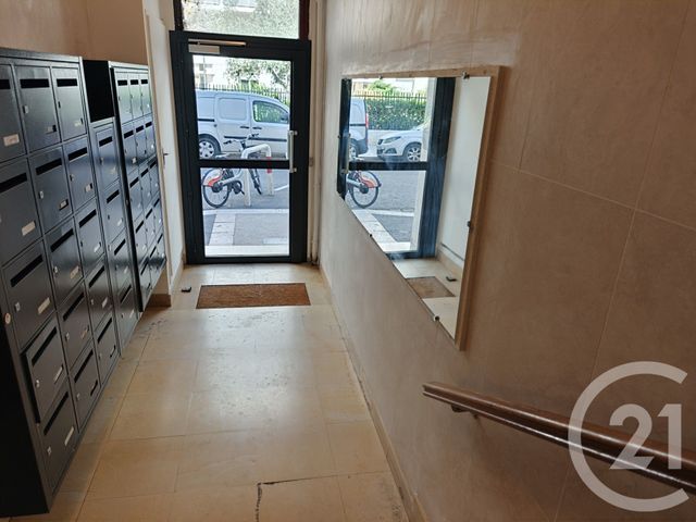 Appartement Studio &agrave; vendre - 1 pi&egrave;ce - 37,02 m2 - Marseille - 13007 - PROVENCE-ALPES-COTE-D-AZUR