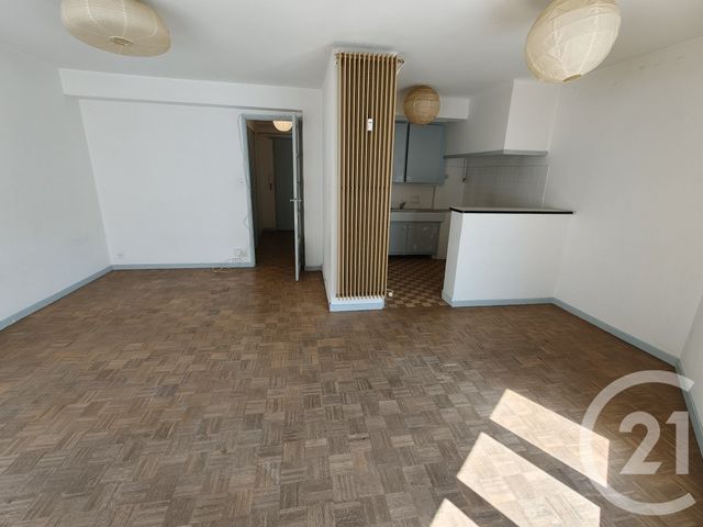Appartement Studio &agrave; vendre - 1 pi&egrave;ce - 37,02 m2 - Marseille - 13007 - PROVENCE-ALPES-COTE-D-AZUR