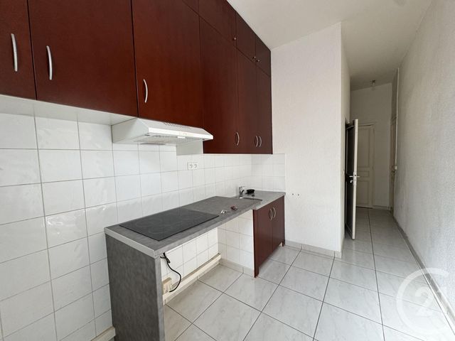 Appartement T1 &agrave; louer - 1 pi&egrave;ce - 46,50 m2 - Marseille - 13005 - PROVENCE-ALPES-COTE-D-AZUR