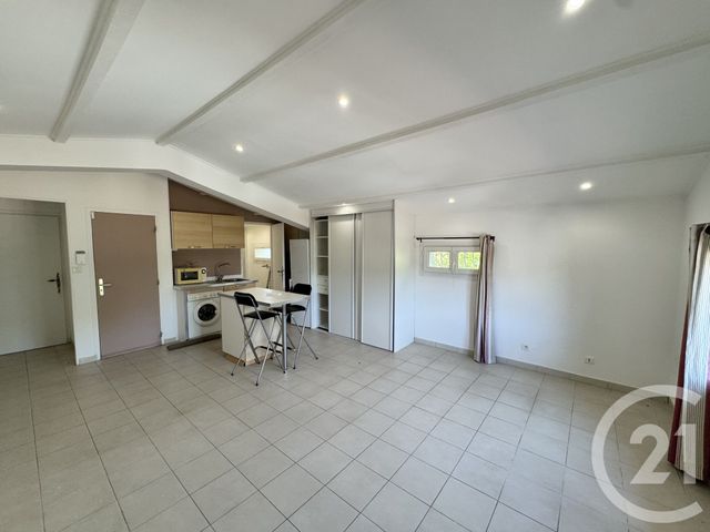 Appartement Studio &agrave; louer - 1 pi&egrave;ce - 31,65 m2 - Marseille - 13012 - PROVENCE-ALPES-COTE-D-AZUR