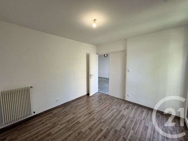 Appartement T4 &agrave; louer - 4 pi&egrave;ces - 77,75 m2 - Marseille - 13012 - PROVENCE-ALPES-COTE-D-AZUR