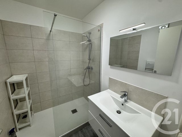 Appartement T4 &agrave; louer - 4 pi&egrave;ces - 77,75 m2 - Marseille - 13012 - PROVENCE-ALPES-COTE-D-AZUR