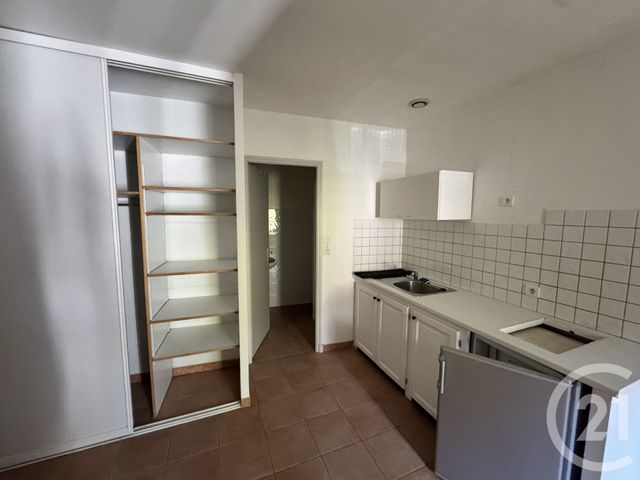 Appartement Studio &agrave; louer - 1 pi&egrave;ce - 18,02 m2 - Marseille - 13011 - PROVENCE-ALPES-COTE-D-AZUR