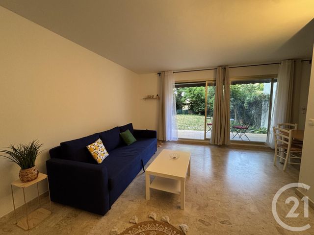 Appartement T2 &agrave; louer - 2 pi&egrave;ces - 55,23 m2 - Marseille - 13009 - PROVENCE-ALPES-COTE-D-AZUR