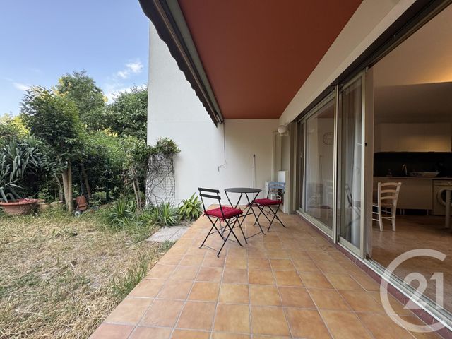 Appartement T2 &agrave; louer - 2 pi&egrave;ces - 55,23 m2 - Marseille - 13009 - PROVENCE-ALPES-COTE-D-AZUR