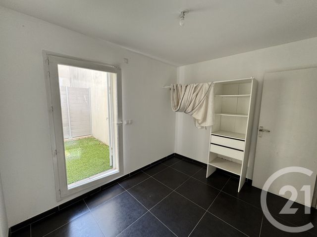 Appartement T3/4 &agrave; louer - 4 pi&egrave;ces - 83,70 m2 - Marseille - 13012 - PROVENCE-ALPES-COTE-D-AZUR