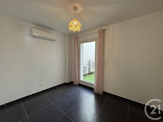 Appartement T3/4 &agrave; louer - 4 pi&egrave;ces - 83,70 m2 - Marseille - 13012 - PROVENCE-ALPES-COTE-D-AZUR