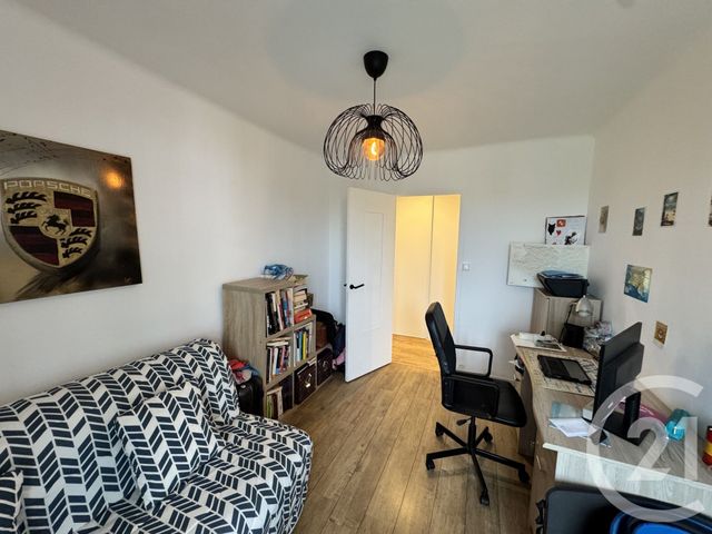 Appartement T3 &agrave; louer - 3 pi&egrave;ces - 70,80 m2 - Marseille - 13004 - PROVENCE-ALPES-COTE-D-AZUR