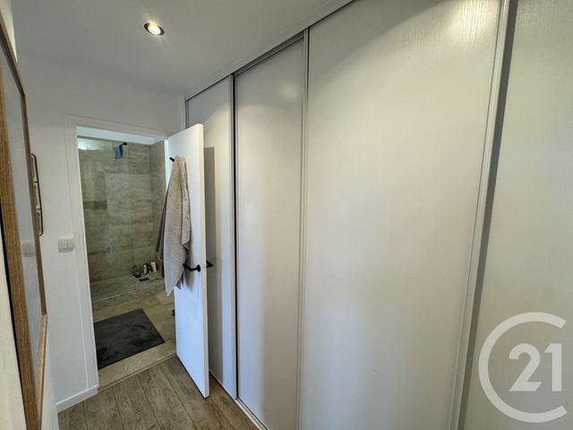 Appartement T3 &agrave; louer - 3 pi&egrave;ces - 70,80 m2 - Marseille - 13004 - PROVENCE-ALPES-COTE-D-AZUR