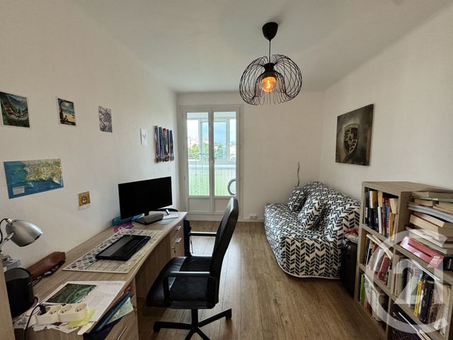 Appartement T3 &agrave; louer - 3 pi&egrave;ces - 70,80 m2 - Marseille - 13004 - PROVENCE-ALPES-COTE-D-AZUR