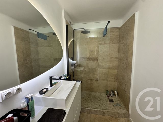 Appartement T3 &agrave; louer - 3 pi&egrave;ces - 70,80 m2 - Marseille - 13004 - PROVENCE-ALPES-COTE-D-AZUR