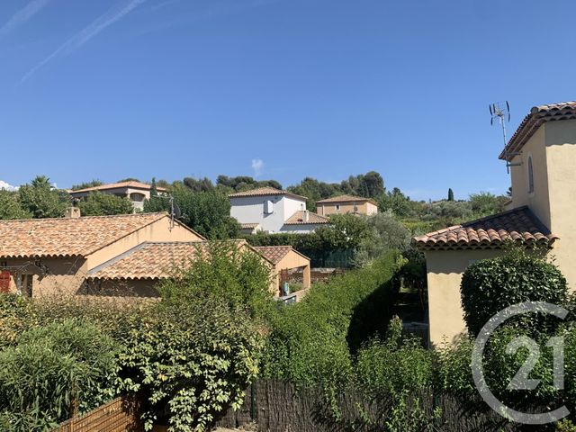 Appartement T2 &agrave; louer - 2 pi&egrave;ces - 45 m2 - Marseille - 13013 - PROVENCE-ALPES-COTE-D-AZUR