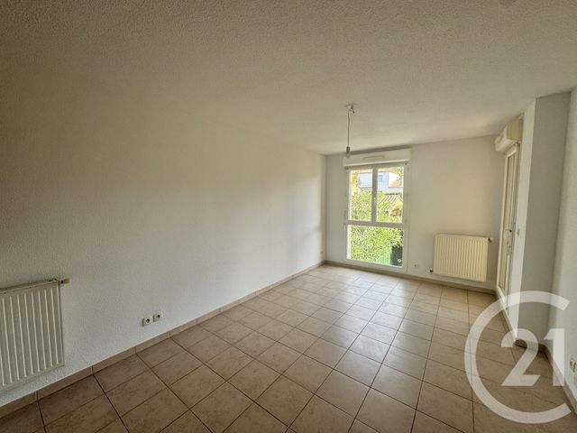 Appartement T2 &agrave; louer - 2 pi&egrave;ces - 45 m2 - Marseille - 13013 - PROVENCE-ALPES-COTE-D-AZUR