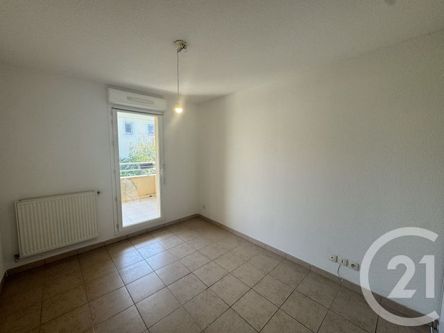 Appartement T2 &agrave; louer - 2 pi&egrave;ces - 45 m2 - Marseille - 13013 - PROVENCE-ALPES-COTE-D-AZUR