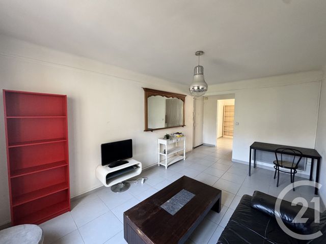 Appartement T3 &agrave; louer - 3 pi&egrave;ces - 55,85 m2 - Marseille - 13004 - PROVENCE-ALPES-COTE-D-AZUR