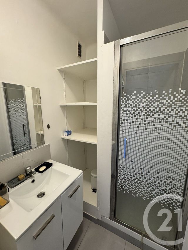 Appartement T3 &agrave; louer - 3 pi&egrave;ces - 55,85 m2 - Marseille - 13004 - PROVENCE-ALPES-COTE-D-AZUR