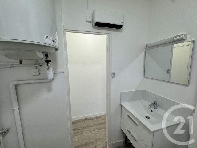 Appartement Studio &agrave; louer - 1 pi&egrave;ce - 22,80 m2 - Marseille - 13005 - PROVENCE-ALPES-COTE-D-AZUR