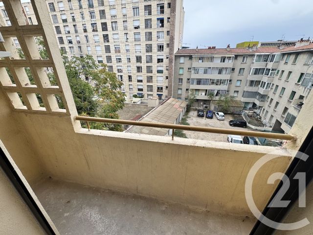 Appartement Studio &agrave; louer - 1 pi&egrave;ce - 22,80 m2 - Marseille - 13005 - PROVENCE-ALPES-COTE-D-AZUR